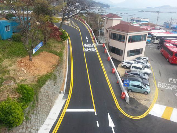 돌산대교~회타운 간 차로 확장공사